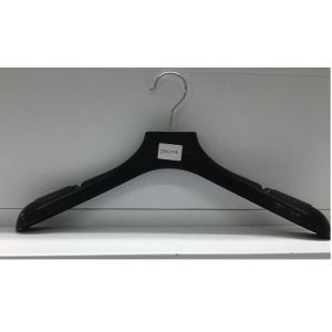 HANGER  BLACK WIDE SHOULDER-LENGTH 44.5CM