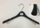 PLASTIC HANGER 37.5 BLACK -CTN JP632A-39.5